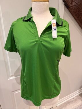 Women’s Green Short-Sleeve Golf Polo Tee - size M